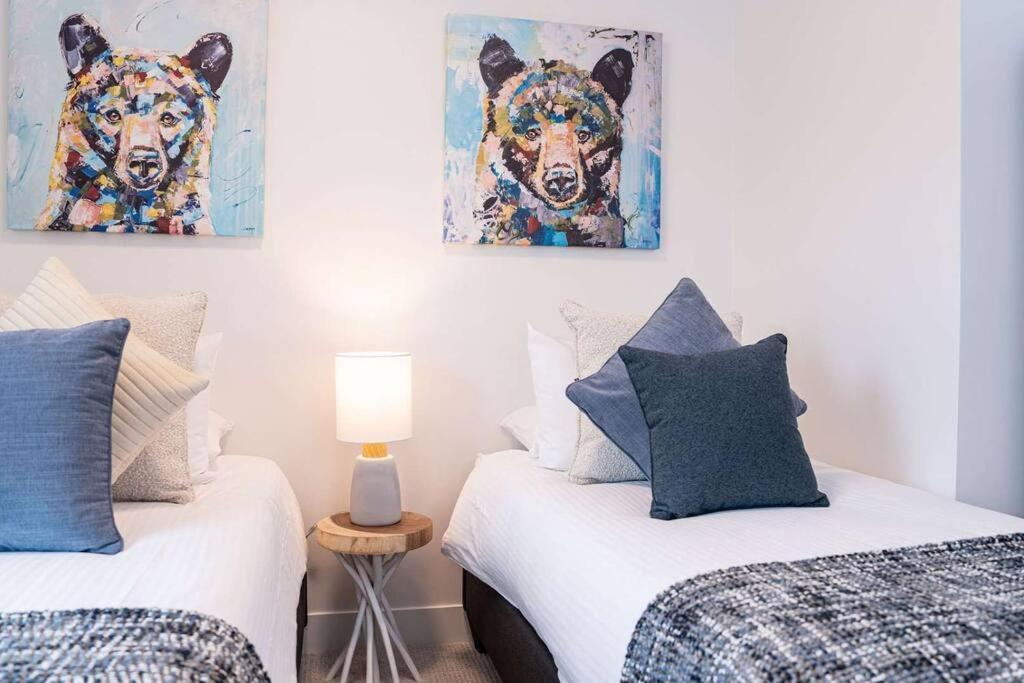 Apartament Bluebird Daze By Revelstoke Vacations Zewnętrze zdjęcie