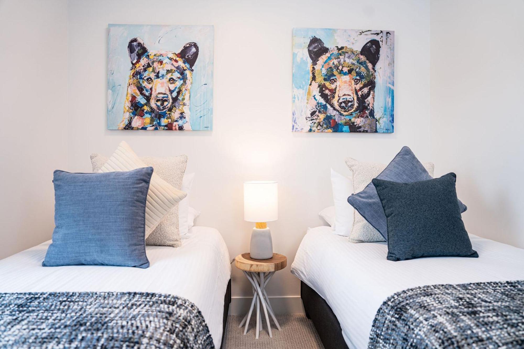 Apartament Bluebird Daze By Revelstoke Vacations Zewnętrze zdjęcie