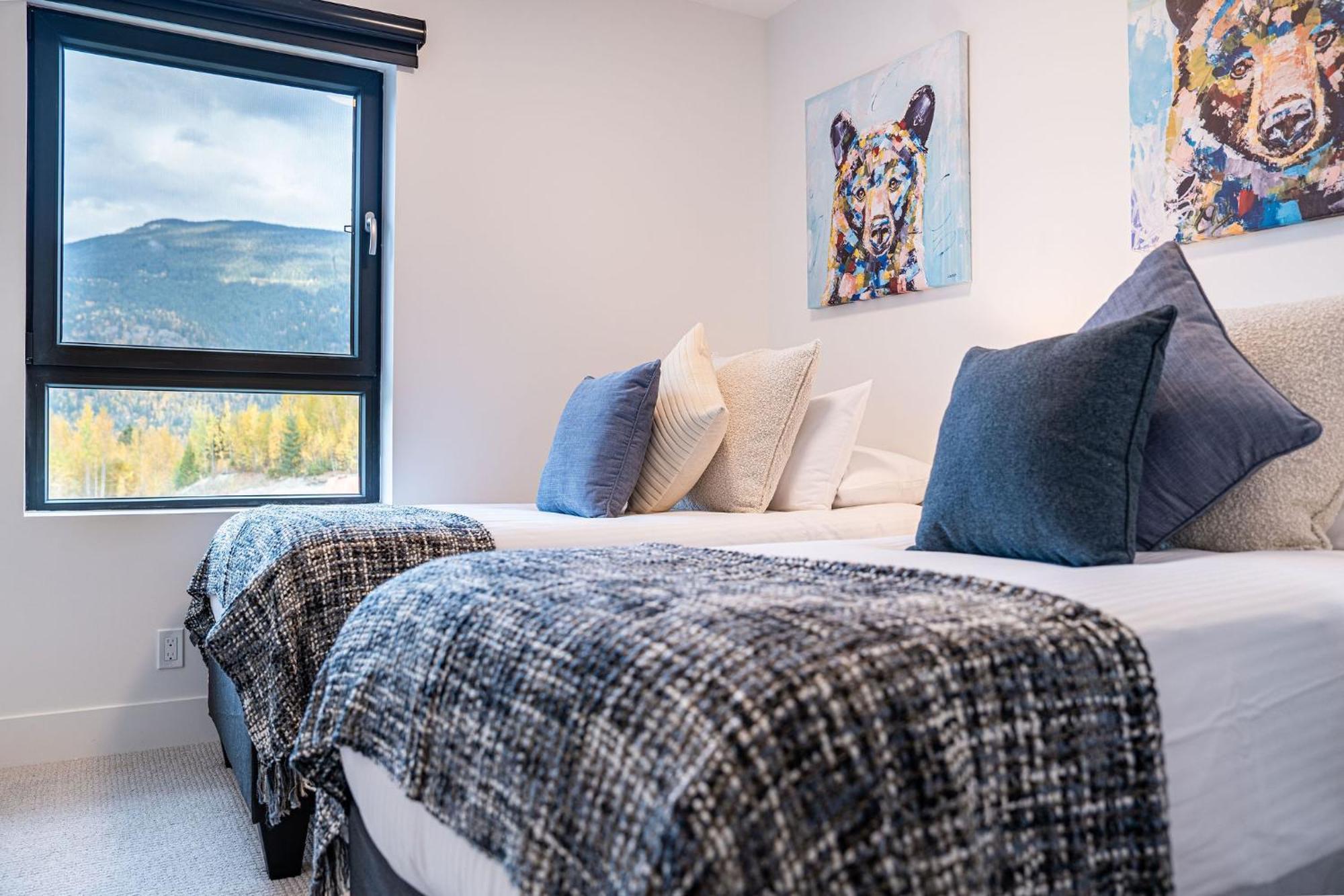 Apartament Bluebird Daze By Revelstoke Vacations Zewnętrze zdjęcie