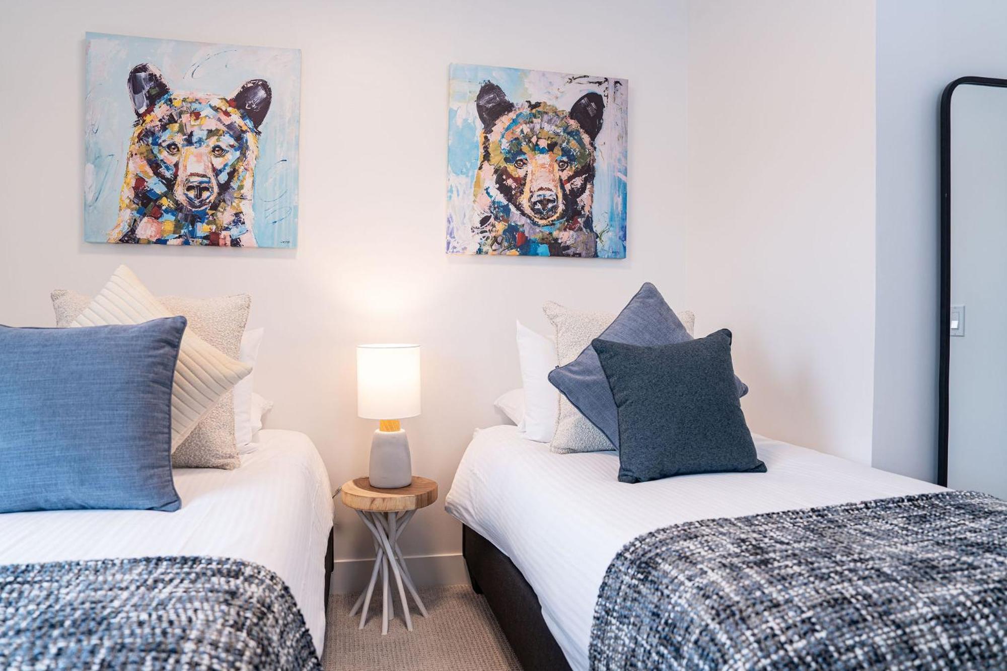Apartament Bluebird Daze By Revelstoke Vacations Zewnętrze zdjęcie